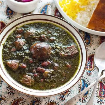  Ghormeh Sabzi: Ein aromatisches Kräuter-Eintopf-Erlebnis aus dem Herzen von Shiraz!